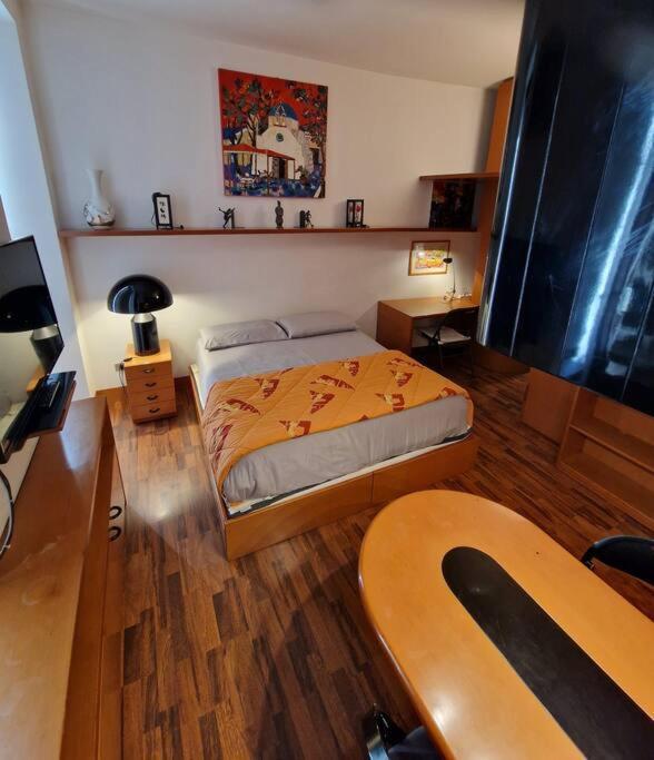 Osti 3 Beautifully Furnished Apartment Милано Екстериор снимка