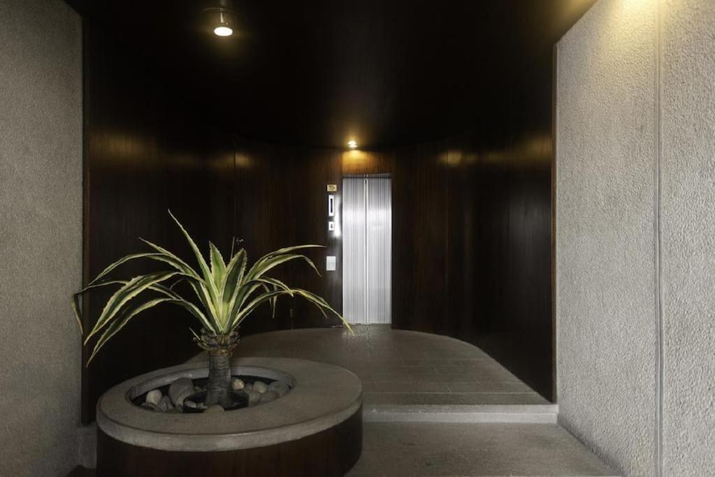 Osti 3 Beautifully Furnished Apartment Милано Екстериор снимка